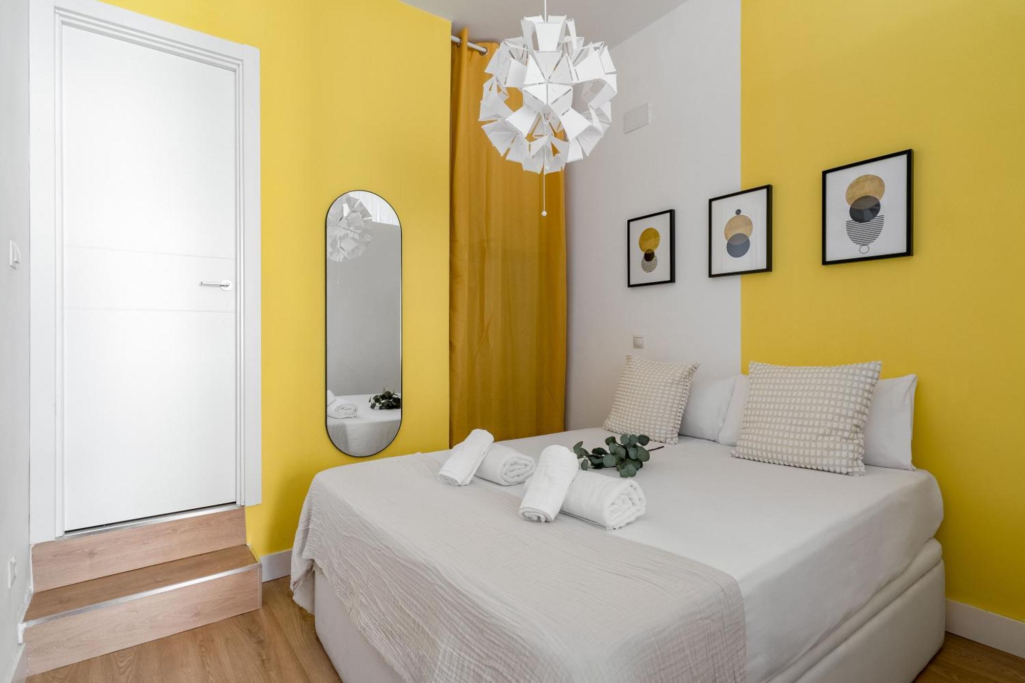 Charming Lucero Apartment Madrid Ngoại thất bức ảnh