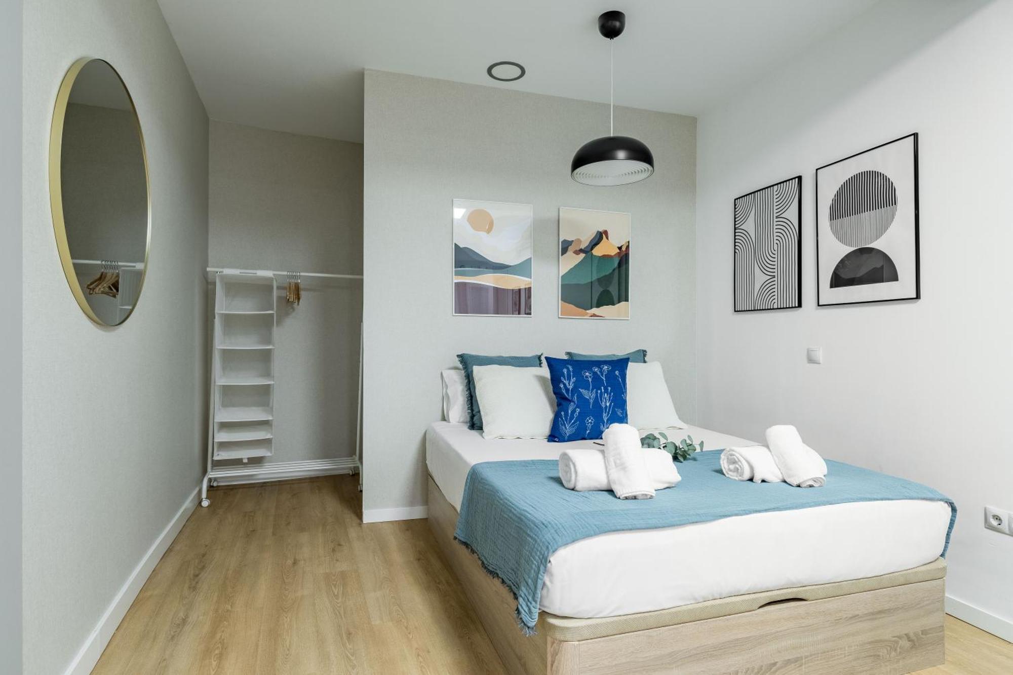 Charming Lucero Apartment Madrid Ngoại thất bức ảnh
