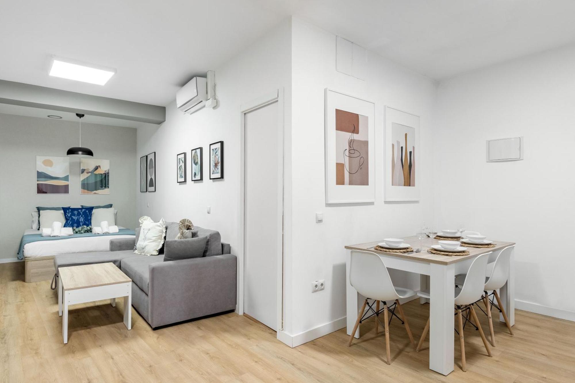 Charming Lucero Apartment Madrid Ngoại thất bức ảnh